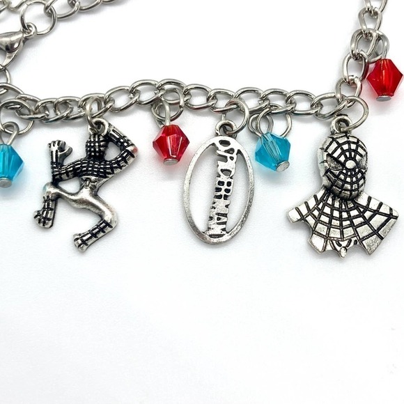 Marvel Spider-Man Charm Bracelet - Picture 3 of 9